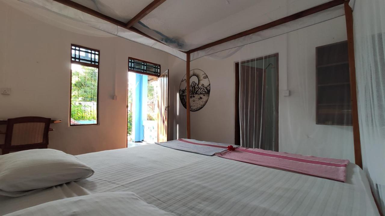 Surf Beach Hotel 아루감 베이 외부 사진